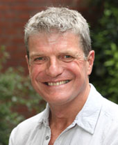 Dr Warren Macdonald 2